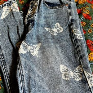 PacSun butterfly graphic jeans. EUC. Smoke free home